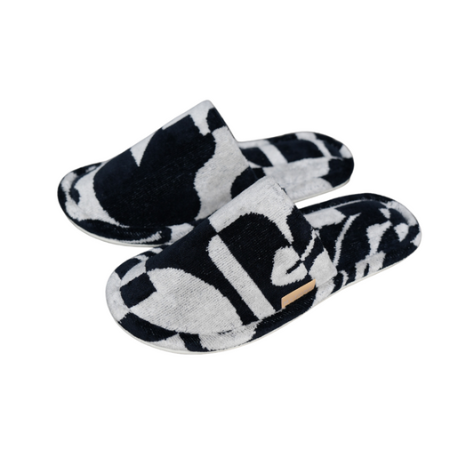 ROOM SHOES : Abstract Inlet