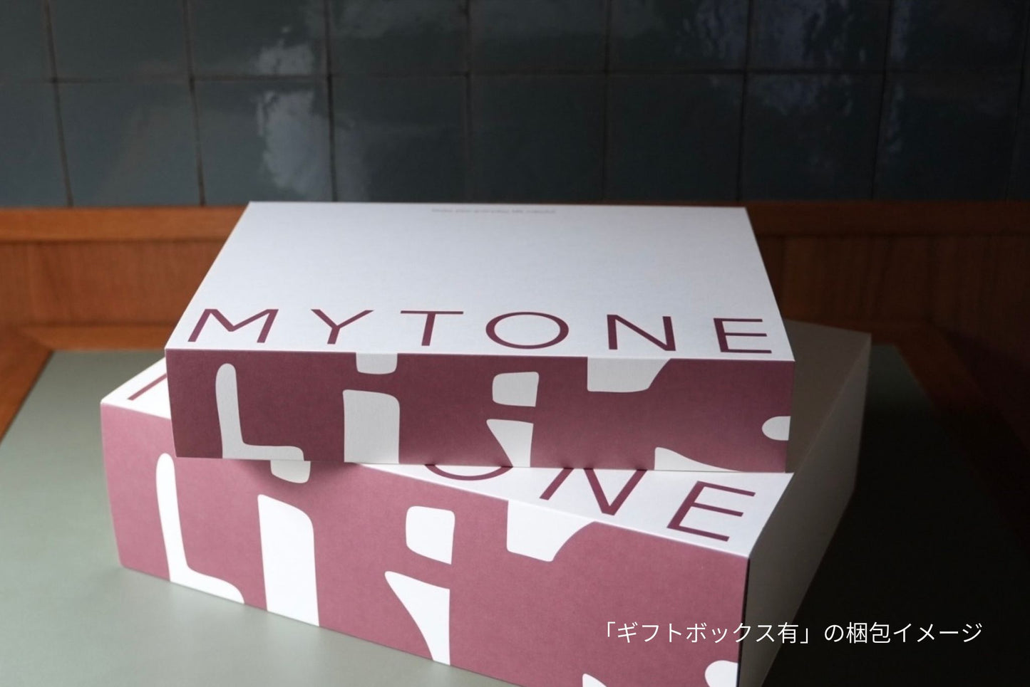 BATH MAT: Dancing flower