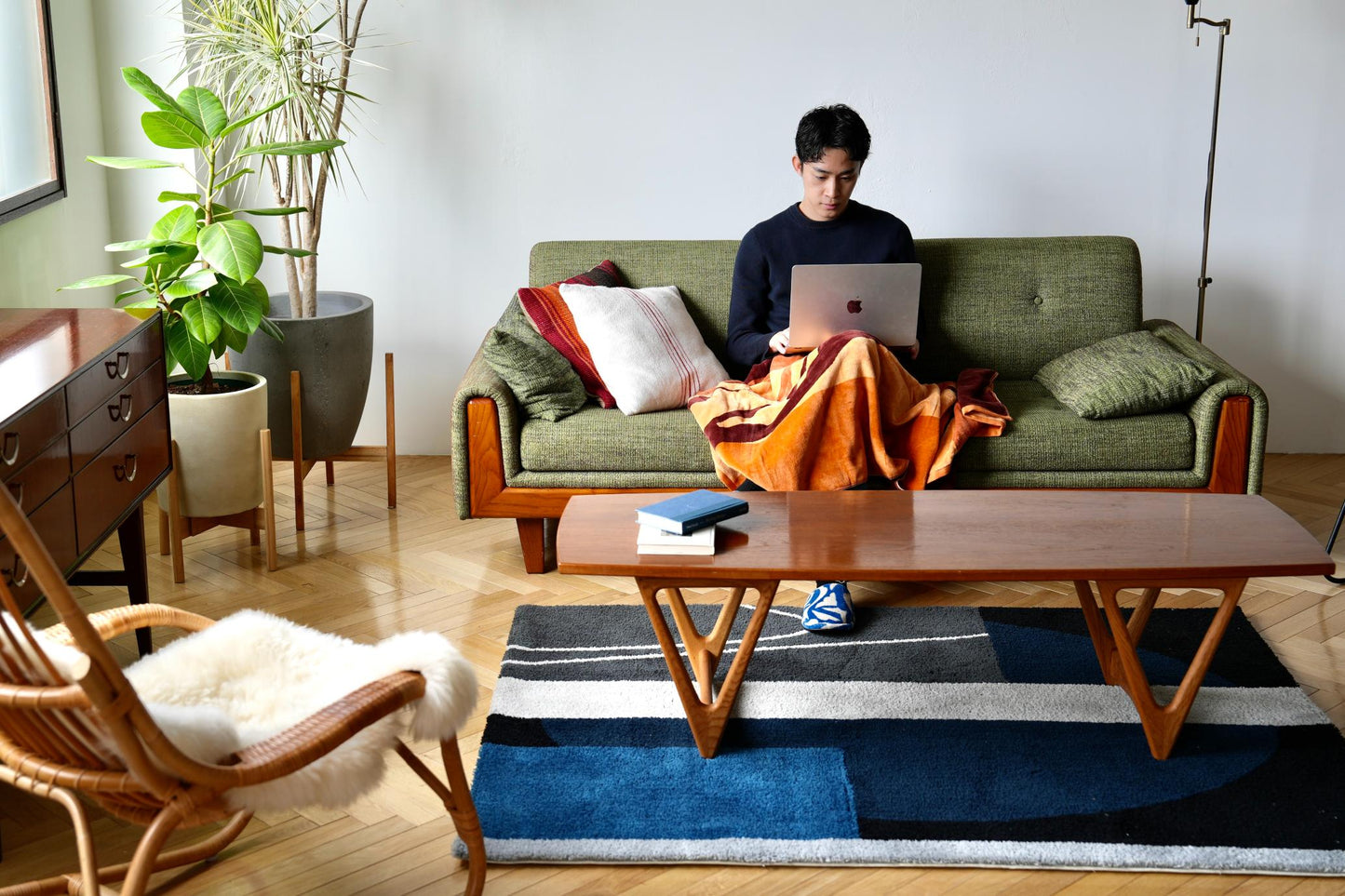 RUG【L】:Lake