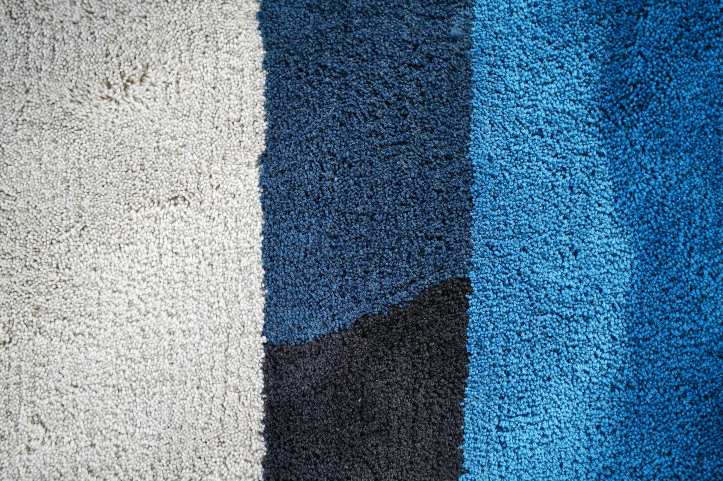 RUG【L】:Lake