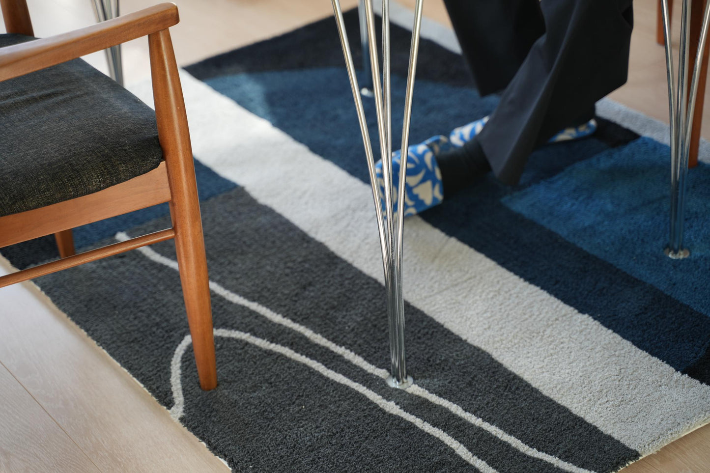 RUG【L】:Lake