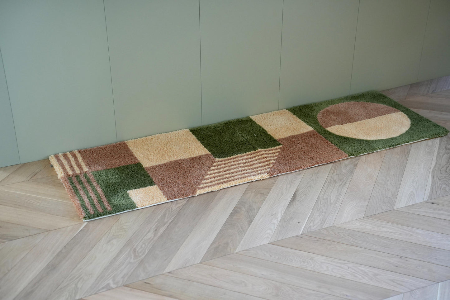 RUG【M】:Contrast