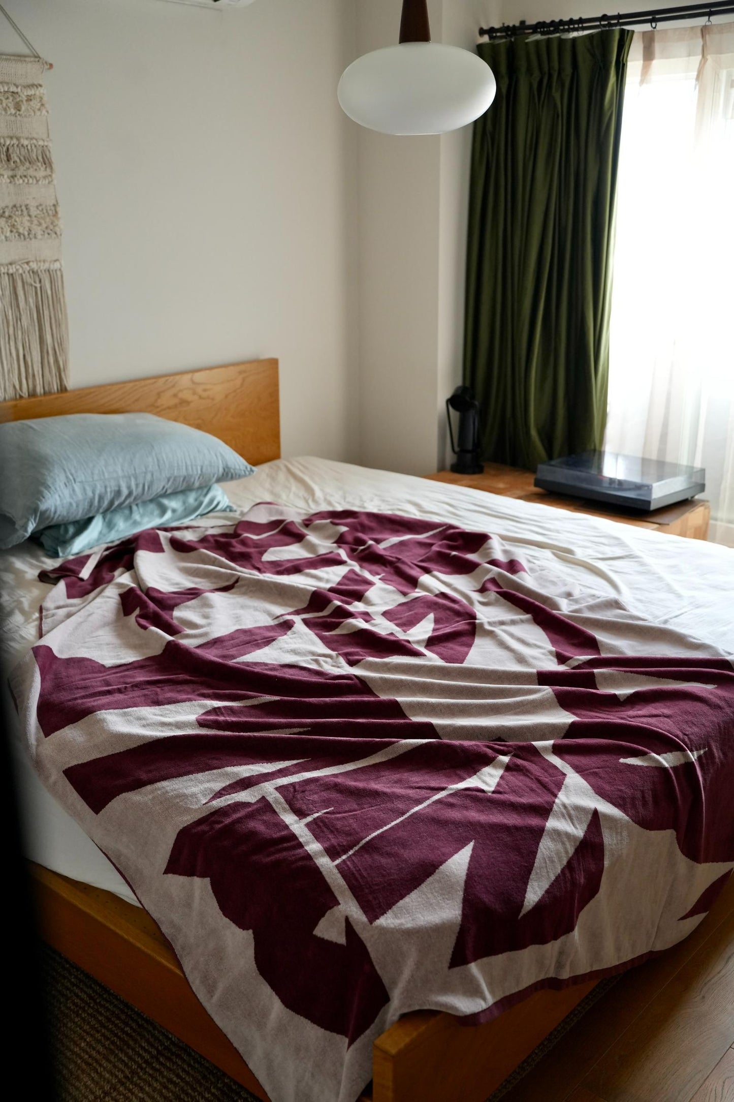 BED THROW BLANKET:Sillage