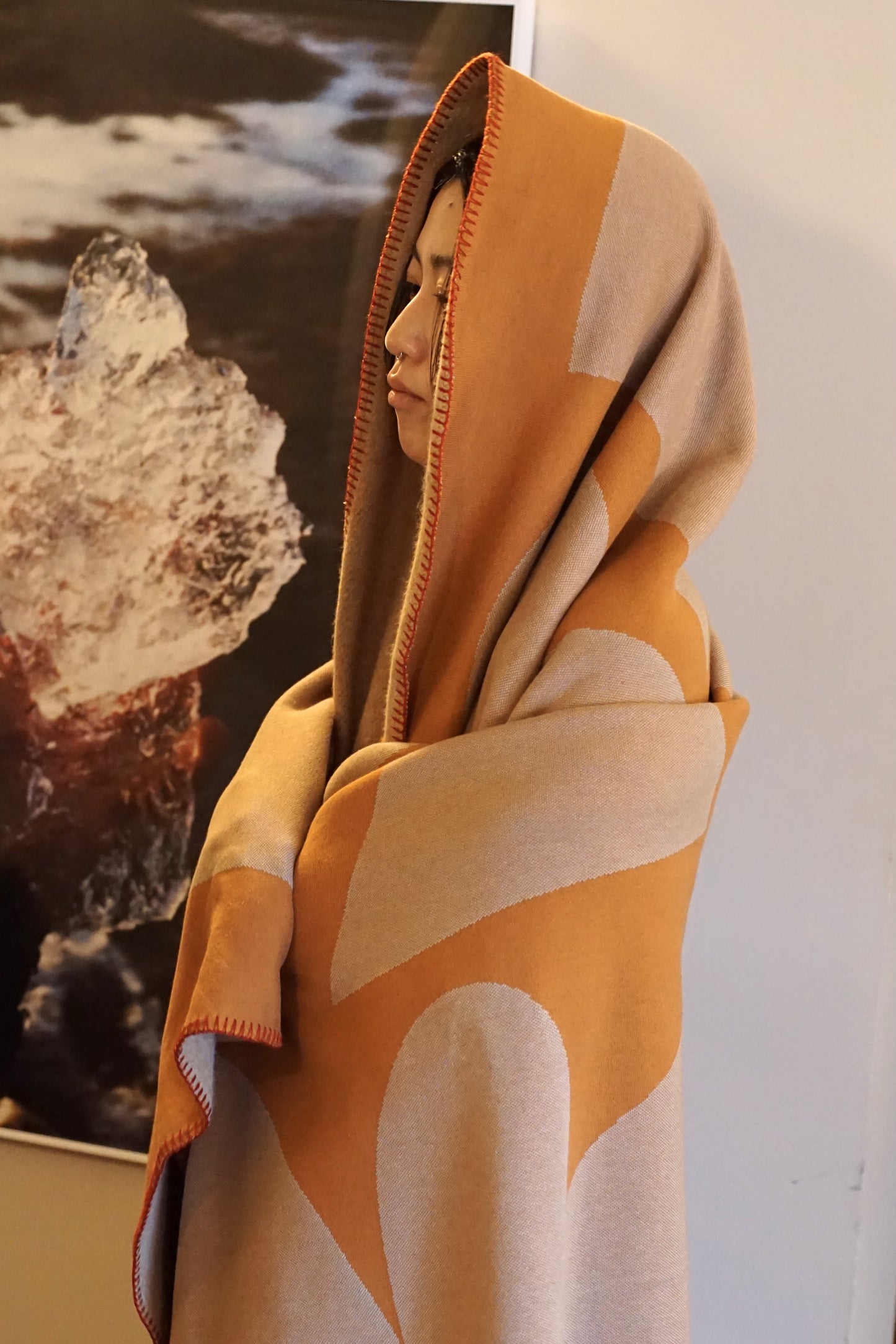ALL SEASON BLANKET : Giving