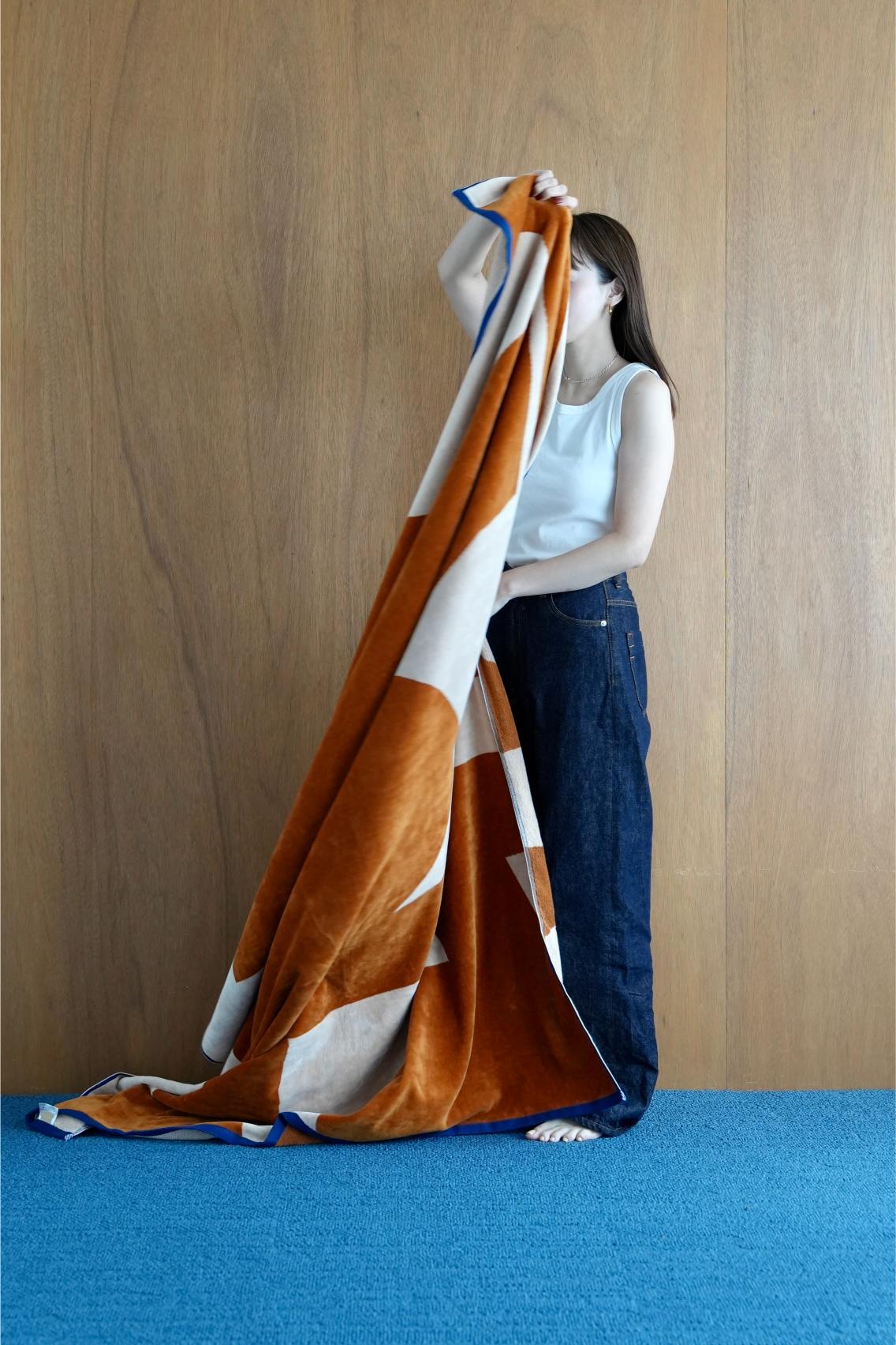 BED THROW BLANKET:Iroha