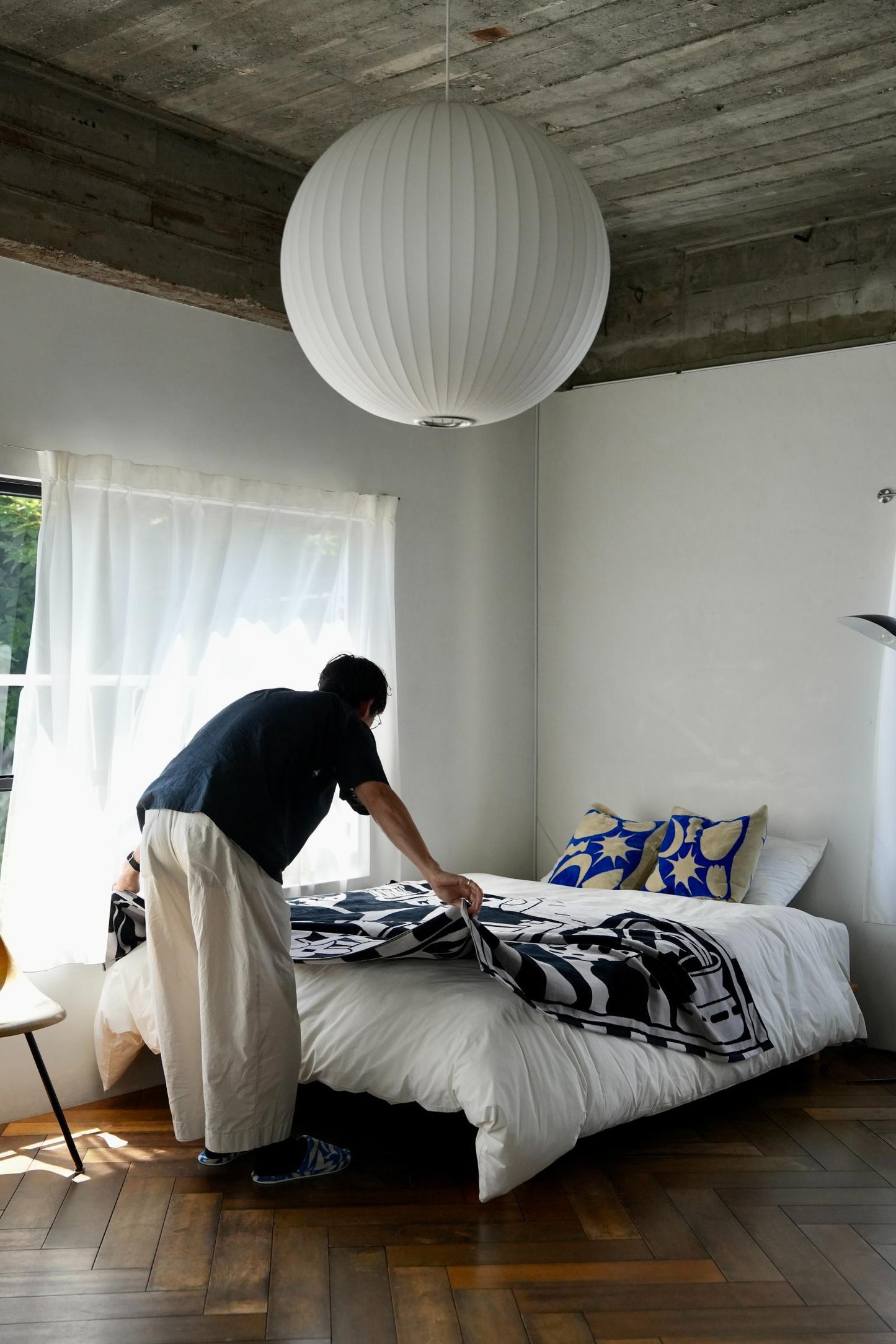 CUSHION COVER:Days