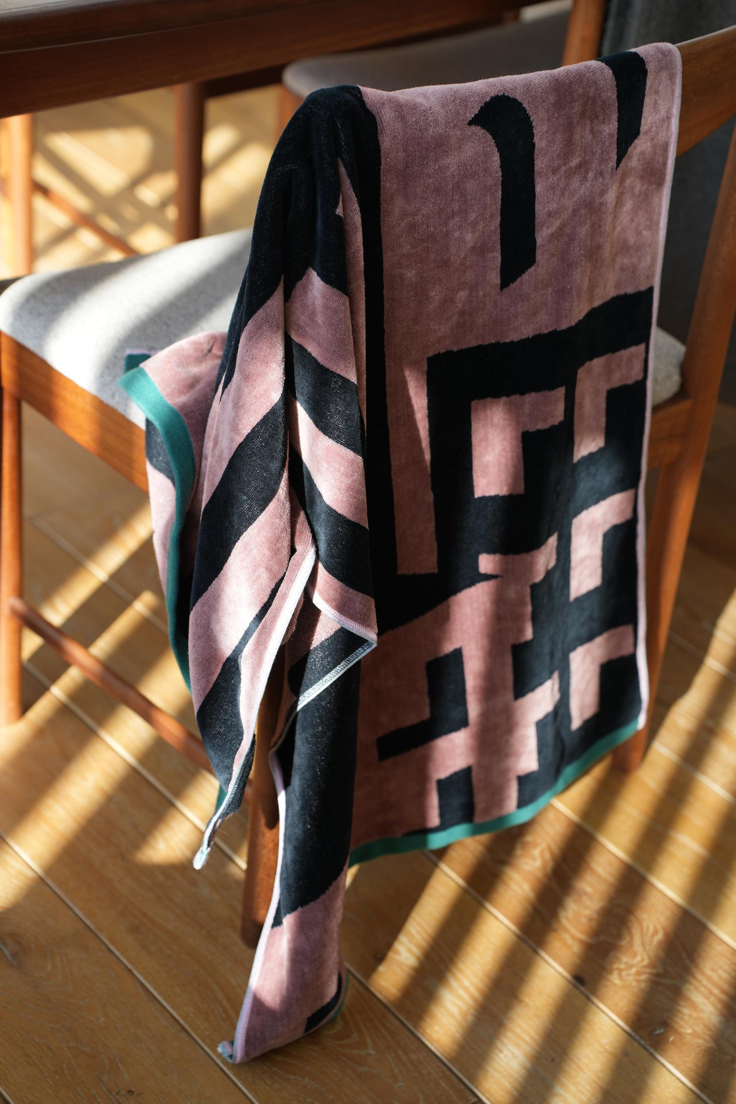 BATH TOWEL : City