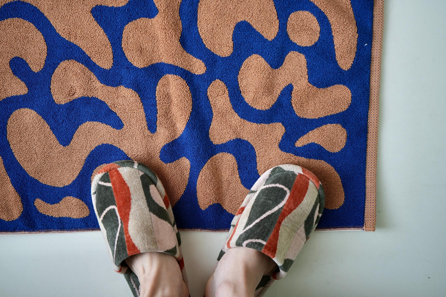 BATH MAT:Groovy