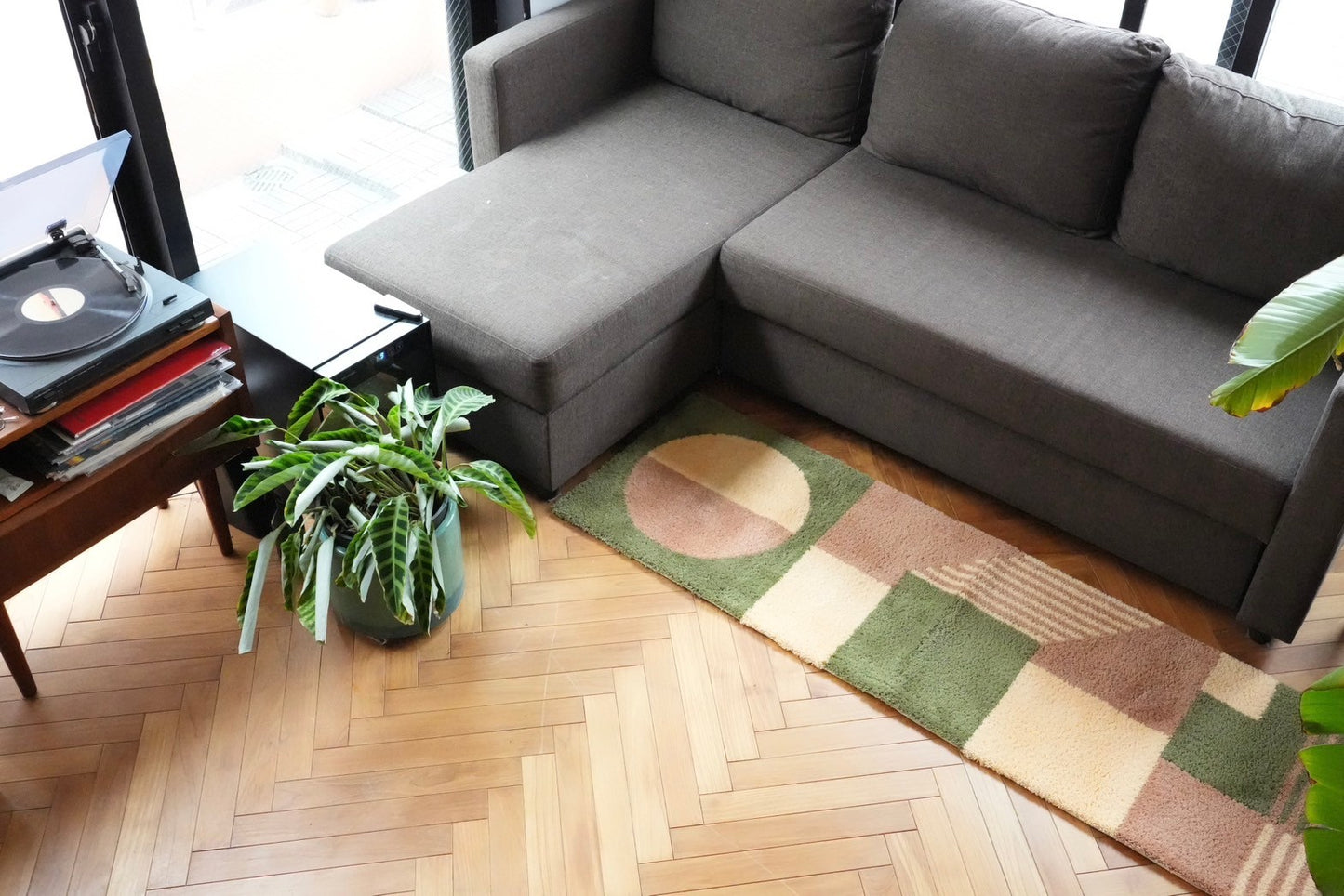 RUG【M】:Contrast