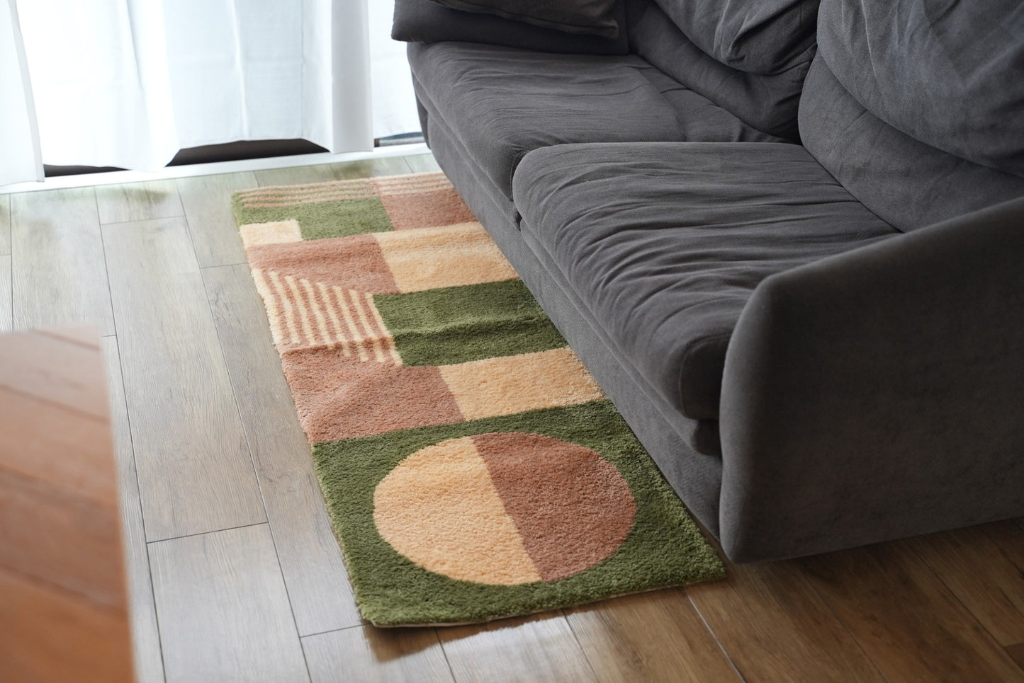 RUG【M】:Contrast