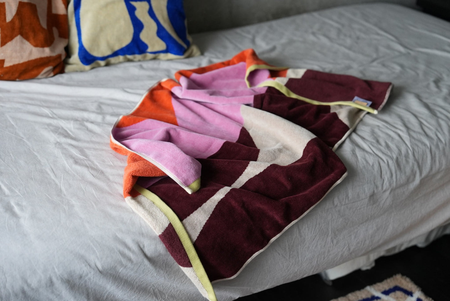 《予約販売》BATH TOWEL : Floating(10月上旬頃出荷予定)