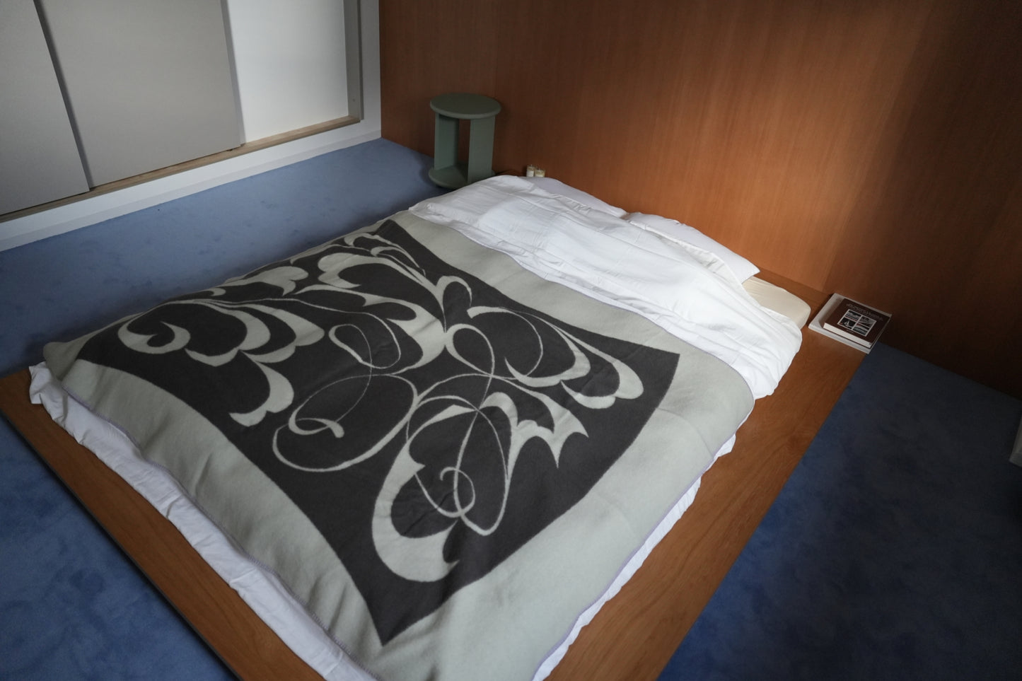 WOOL BLANKET:Dancing flower(11月上旬発送)