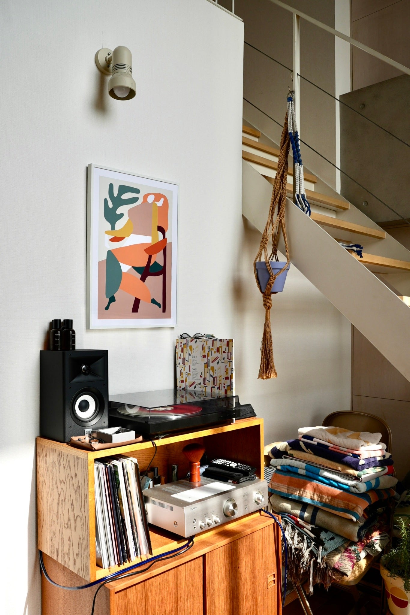 POSTER : Armchair
