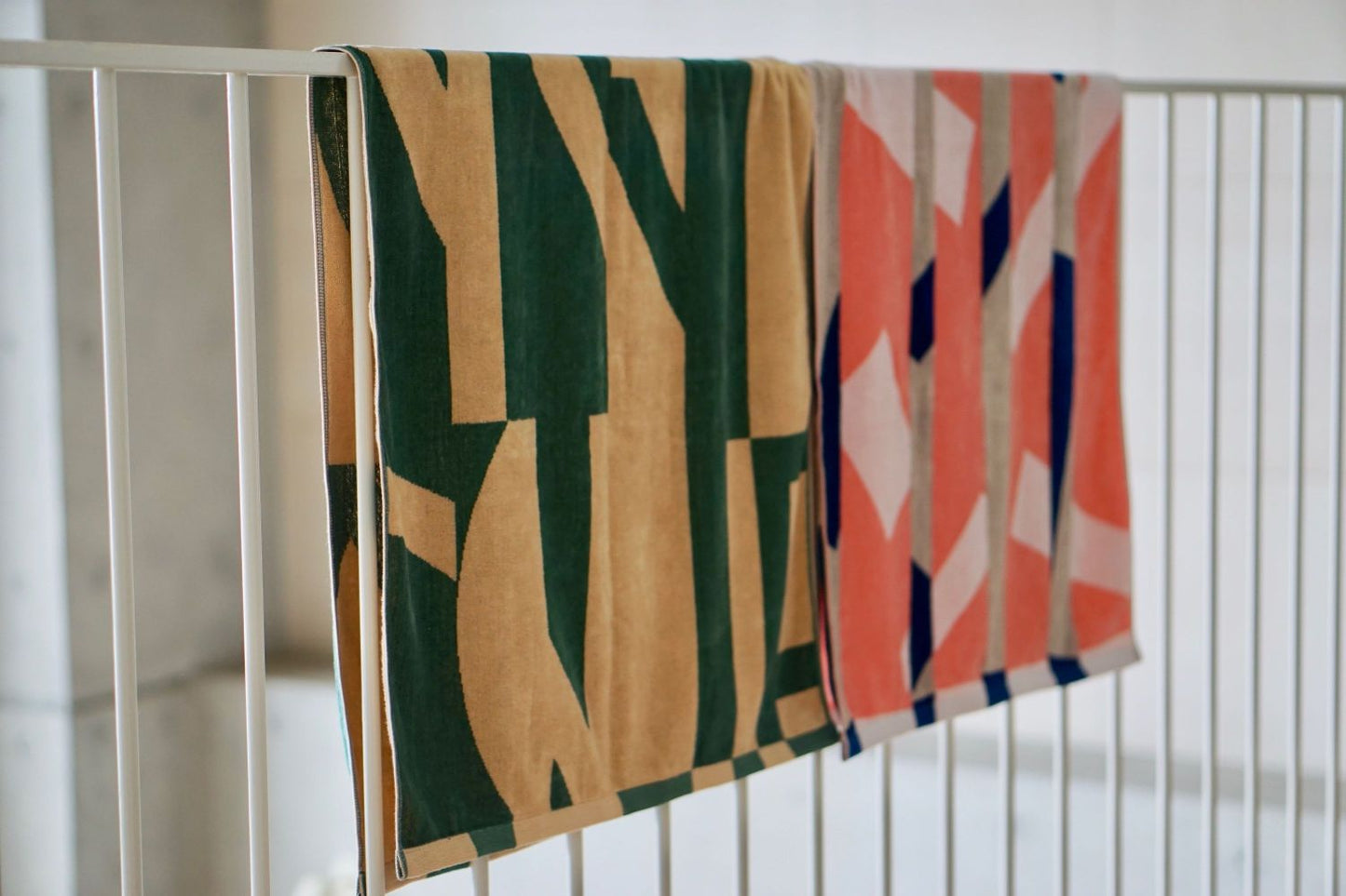 BATH TOWEL : Melody Line