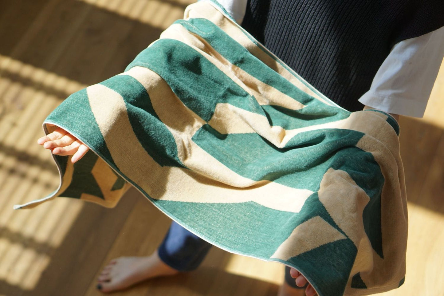 BATH TOWEL : Erratic Bamboo