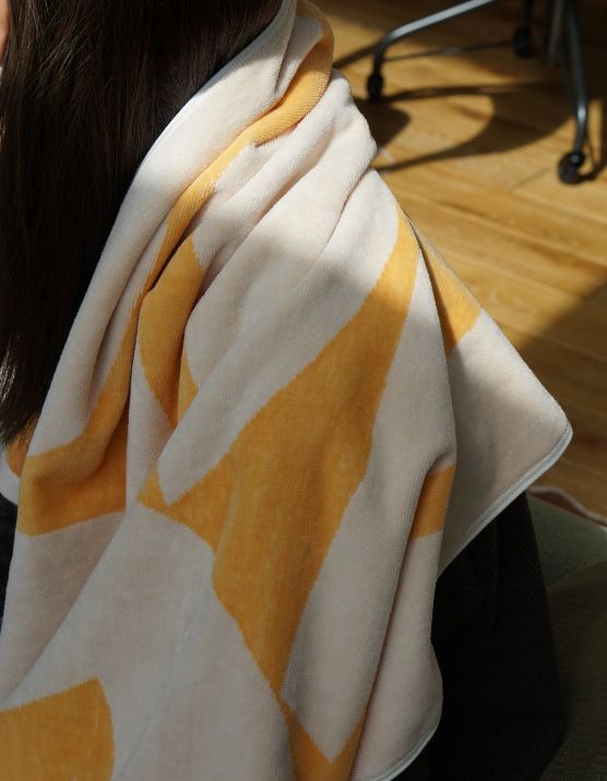 BATH TOWEL : Antra