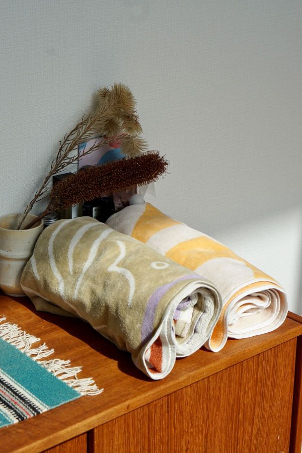 BATH TOWEL : Waltz of the flowers