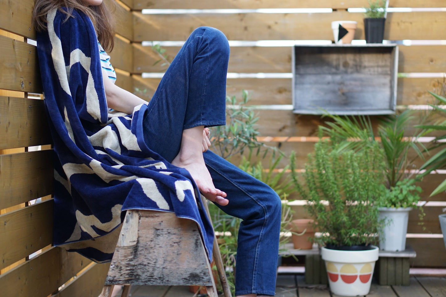 TOWEL BLANKET : Thunder in the dark / blue