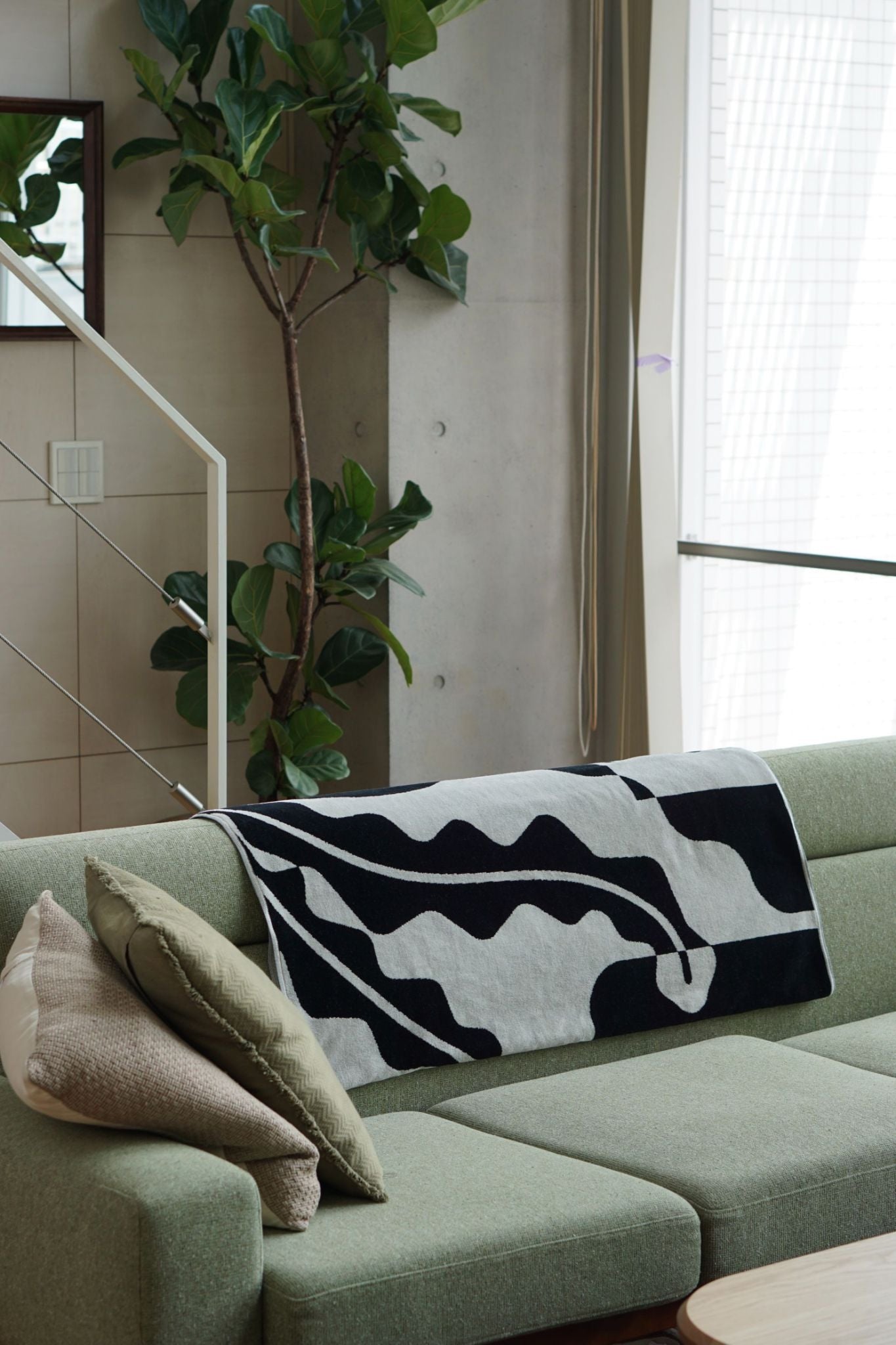 TOWEL BLANKET : Abstract Inlet by Asuka Watanabe