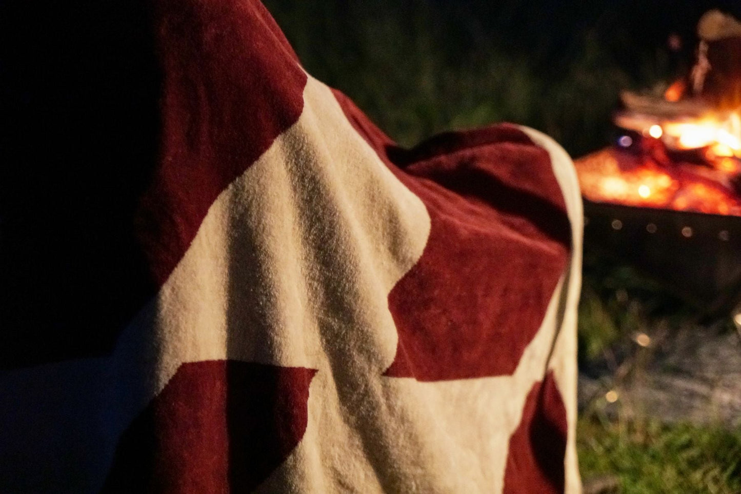 TOWEL BLANKET : I am new wave / wine red