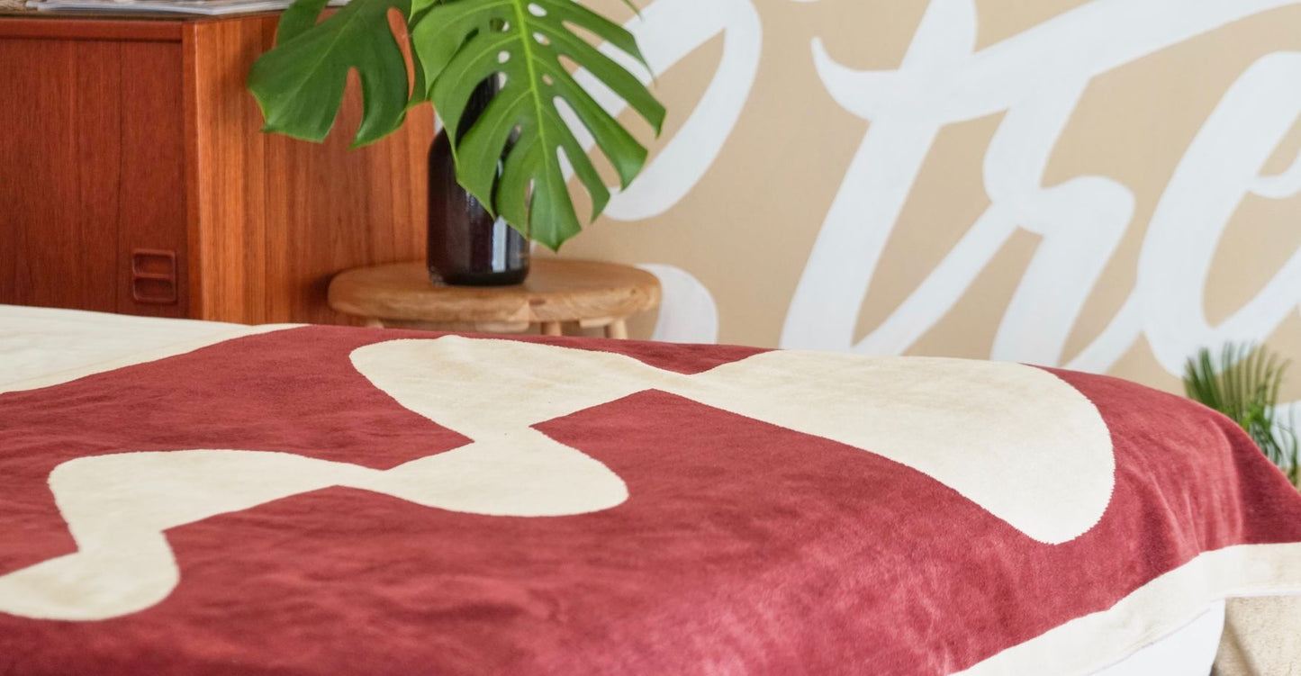 TOWEL BLANKET : I am new wave / wine red