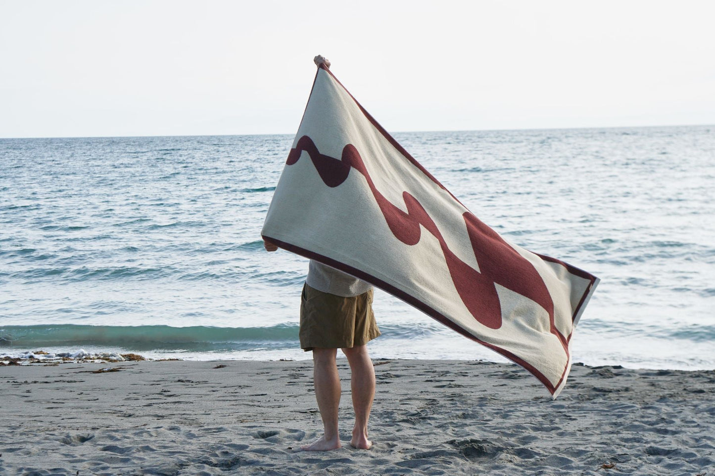 TOWEL BLANKET : I am new wave / wine red