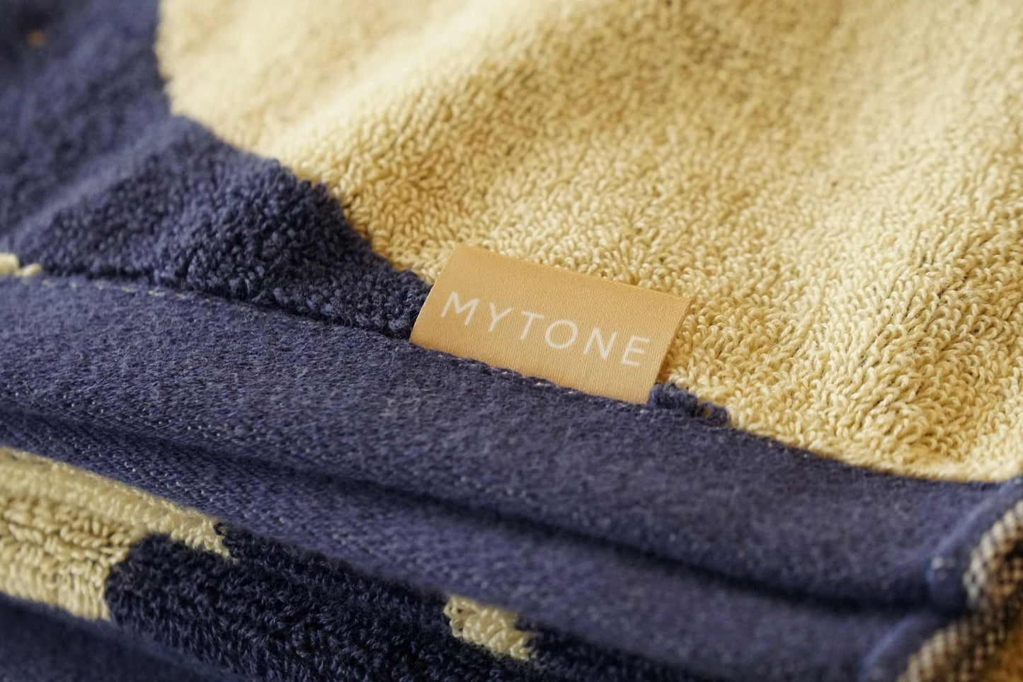 TOWEL BLANKET : Thunder in the dark / blue