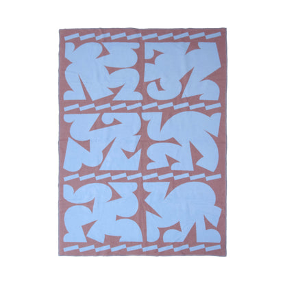 WOOL BLANKET：Giving