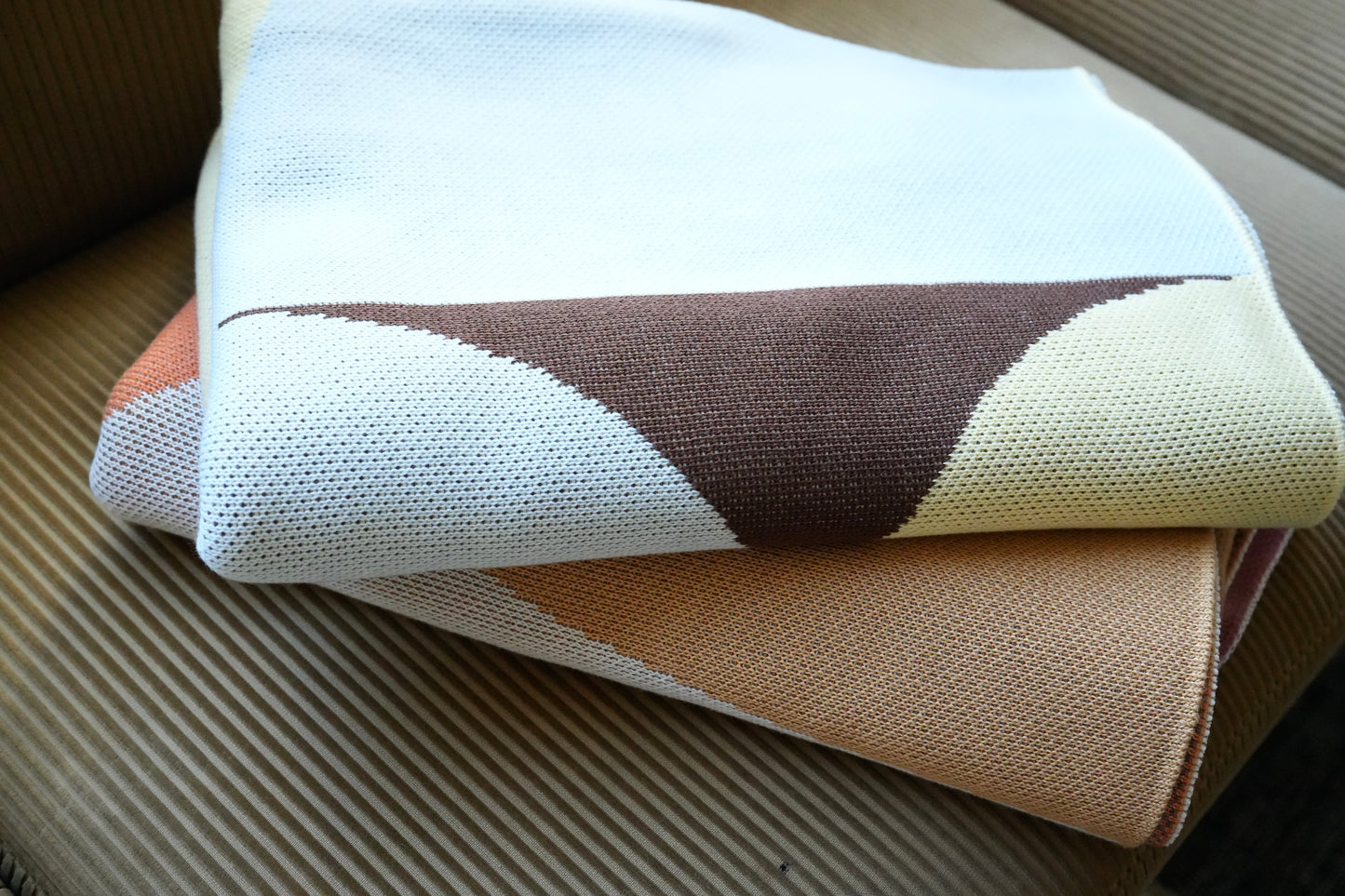 ニットブランケット / KNIT BLANKET：Circle Rhythm