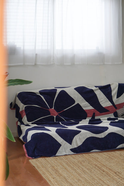 BED THROW BLANKET：Hanabi