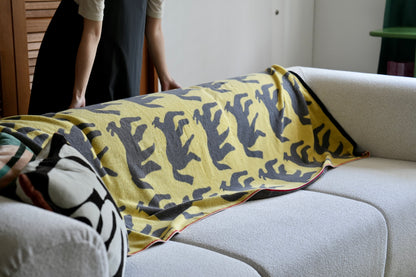 〈8月下旬ごろ販売開始〉TOWEL BLANKET：DOGORHORSE