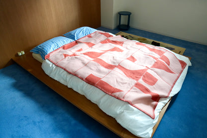 WOOL BLANKET：Pieces of home