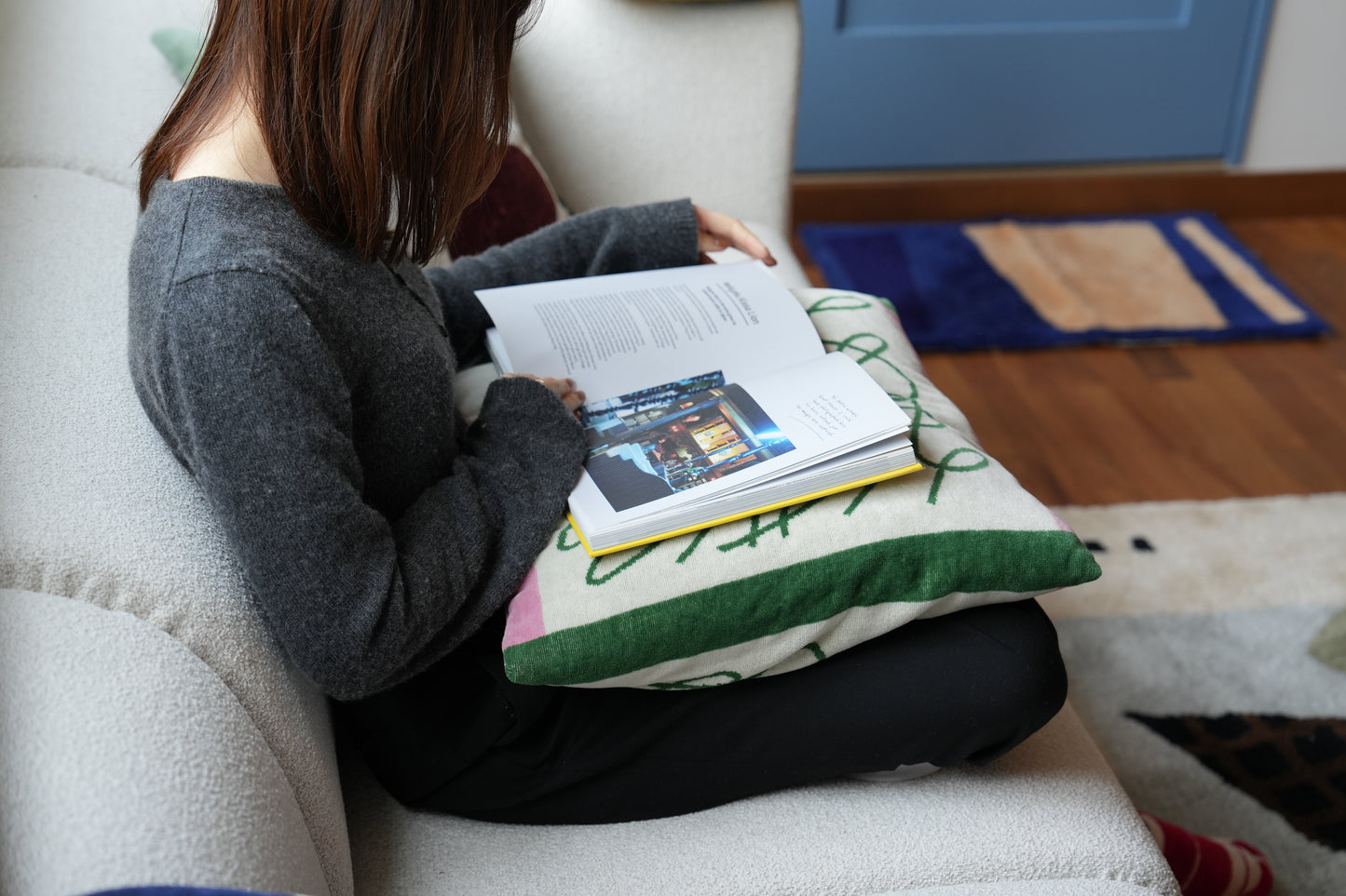 CUSHION COVER：Dance