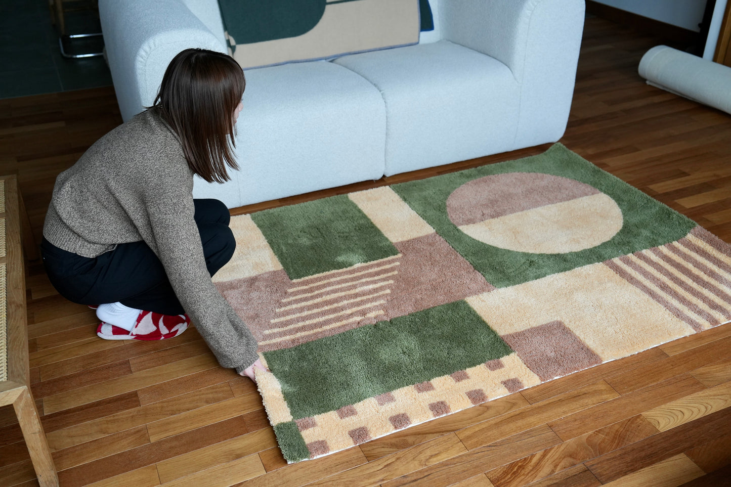 RUG【L】：Contrast