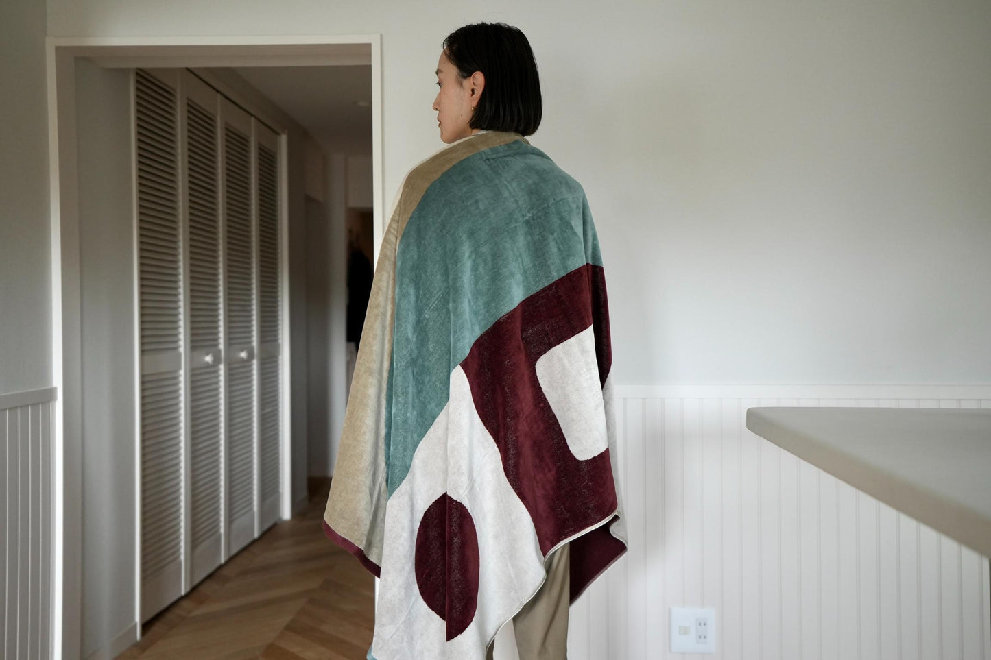 TOWEL BLANKET : Figure