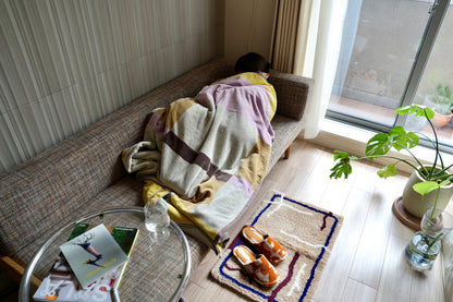 BED THROW BLANKET：Rectangle / beige