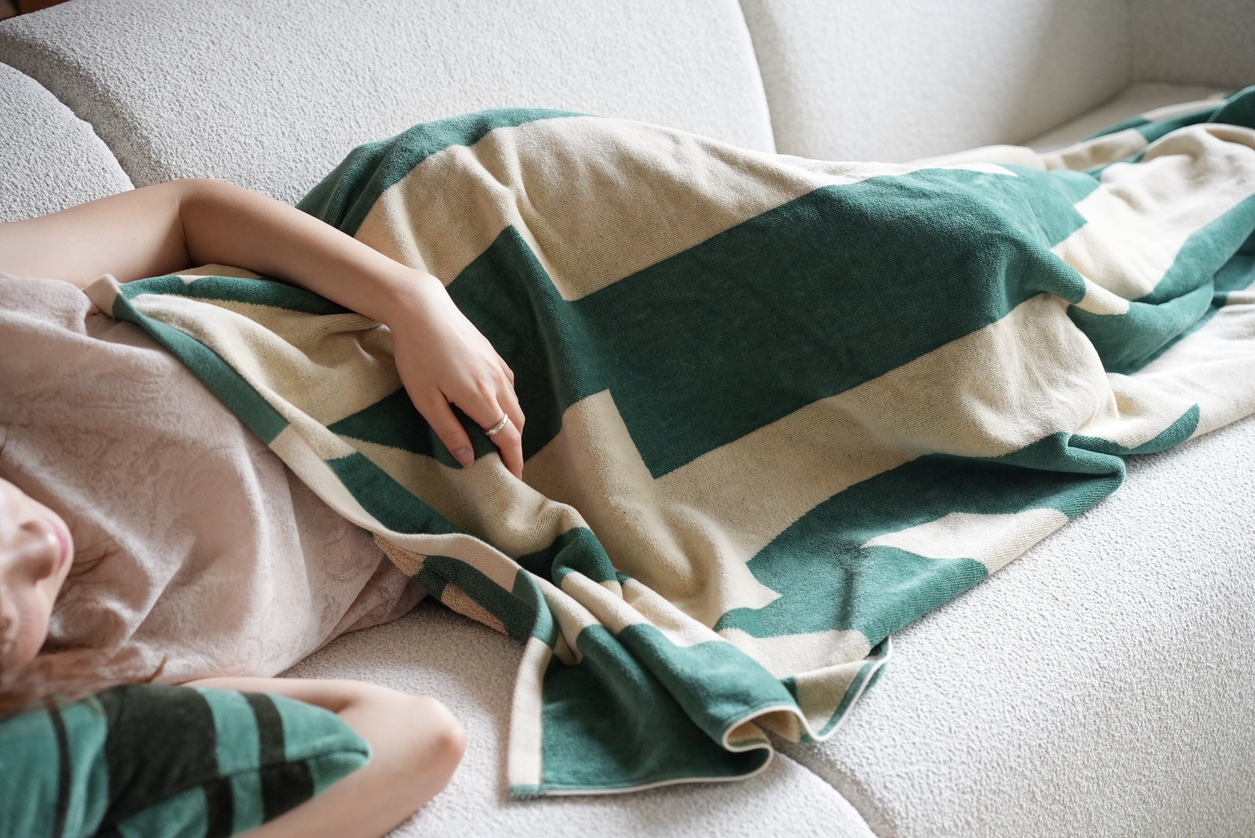TOWEL BLANKET : Erratic Bamboo – MYTONE