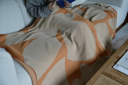 〈予約販売 / 限定タオルポーチ付〉ニットブランケット【M】：Giving