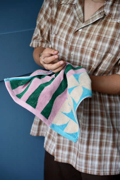 HAND TOWEL：Smith