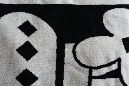 BED THROW BLANKET：This and that by Michael Towers