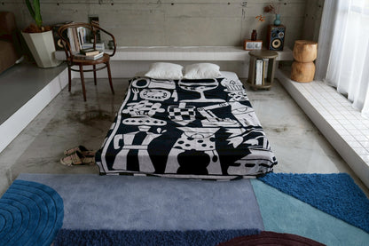 BED THROW BLANKET：This and that by Michael Towers