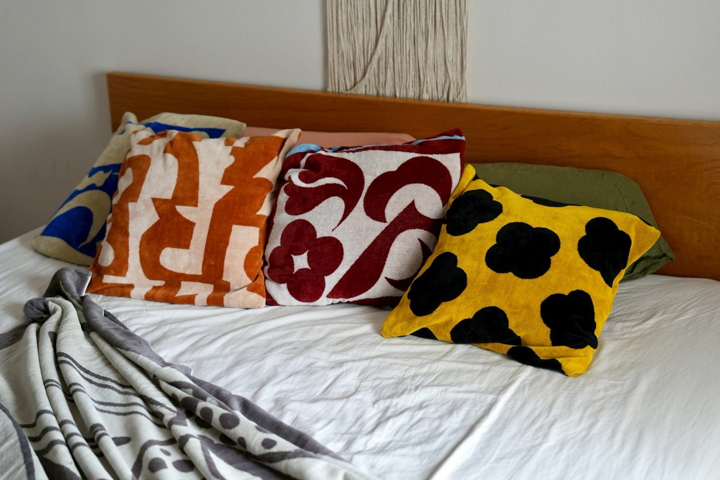 《予約販売》CUSHION COVER：Everything made of circles（9月末頃出荷予定）