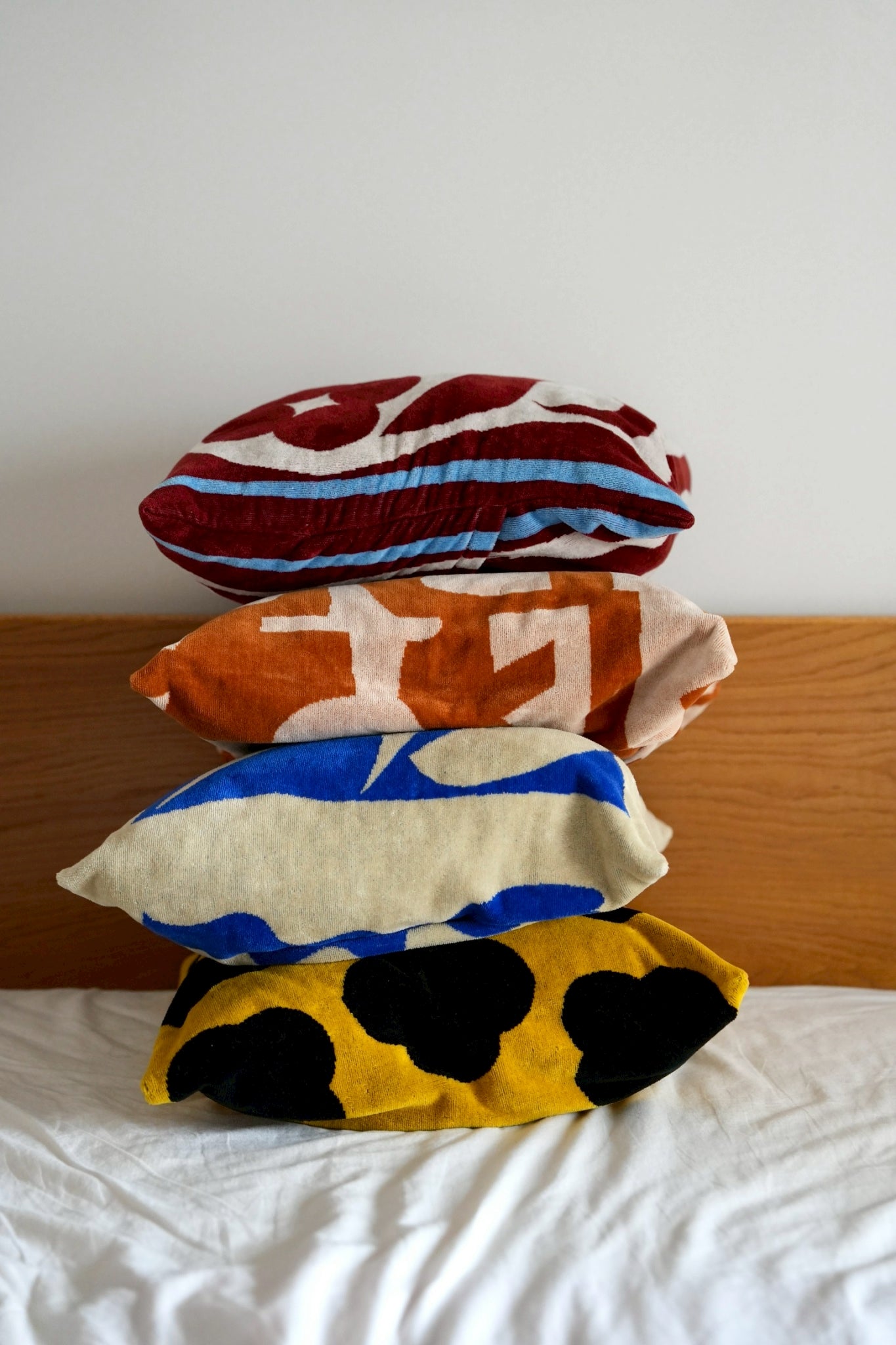 《予約販売》CUSHION COVER：Everything made of circles（9月末頃出荷予定）