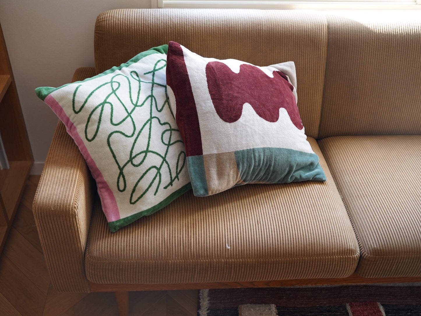 CUSHION COVER： Figure