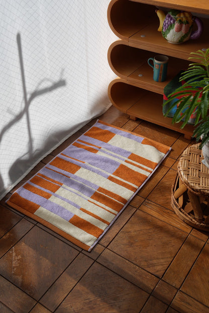 BATH MAT：Alternately