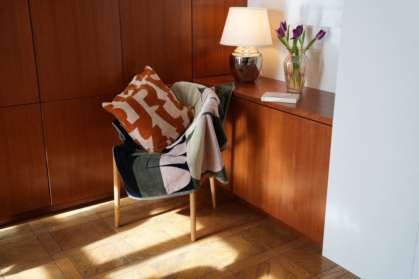〈6月11日 12:00〜再入荷予定〉CUSHION COVER：Iroha