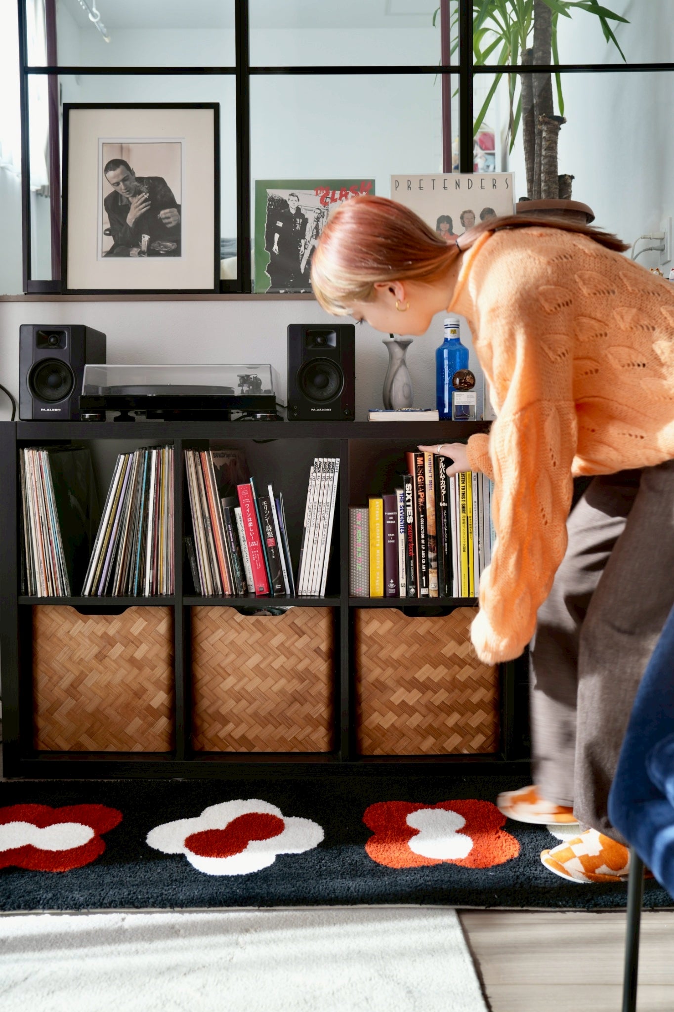 RUG【M】：Everything made of circles