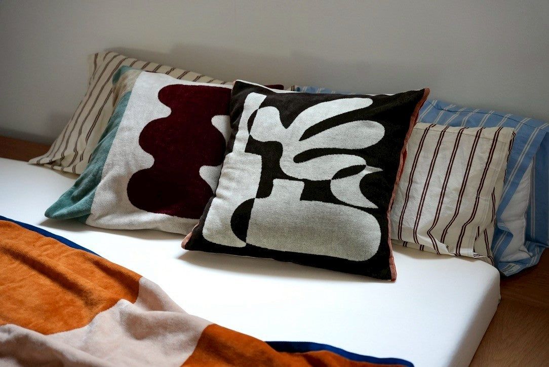 〈6月11日 12:00〜販売開始〉CUSHION COVER：noon / dawn