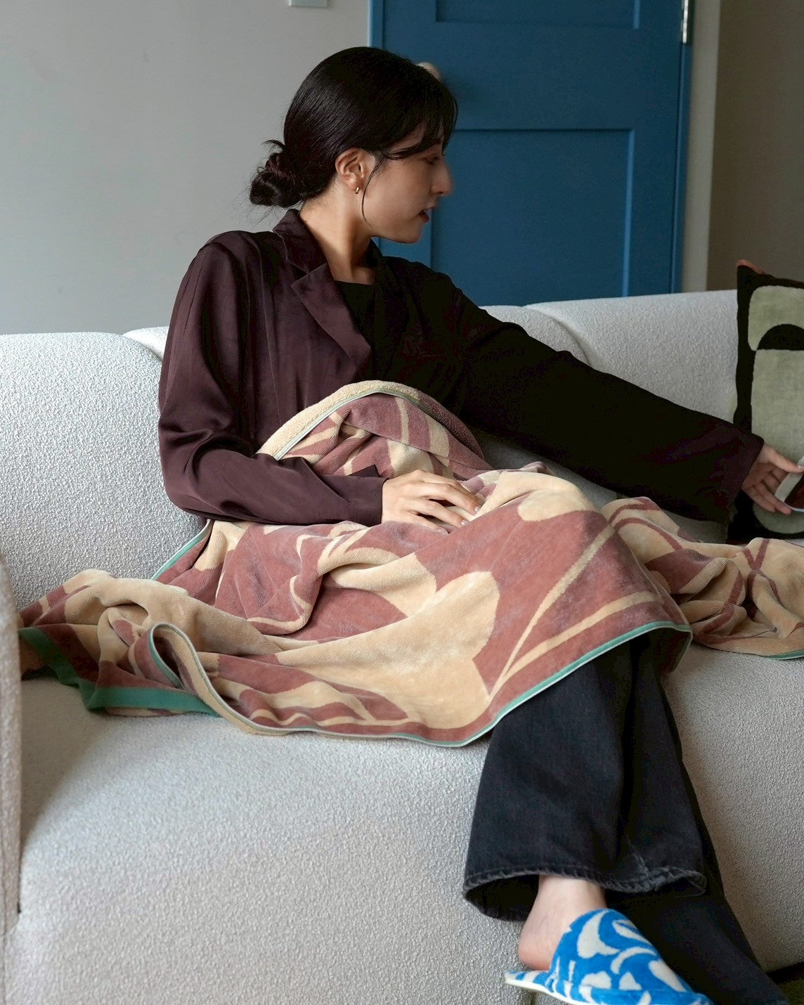 〈7月8日12:00〜販売開始〉TOWEL BLANKET : Instinctual beings