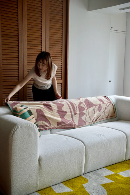 TOWEL BLANKET : Instinctual beings